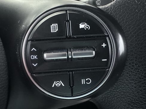 Used 2024 Kia Soul LX w/ Option Group 015 FWD image 43