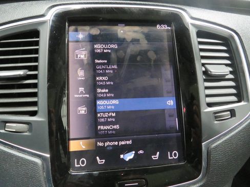 Used 2022 Volvo XC90 T5 Momentum AWD/4WD image 22