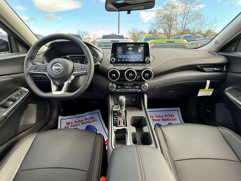 New 2025 Nissan Sentra SR w/ SR Premium Package image 19