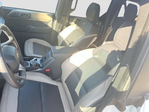Used 2024 Ford Bronco Big Bend AWD/4WD image 19