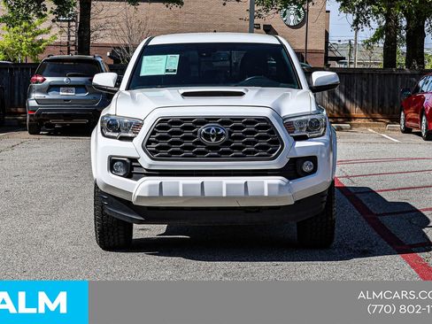 Used 2020 Toyota Tacoma TRD Sport AWD/4WD image 12