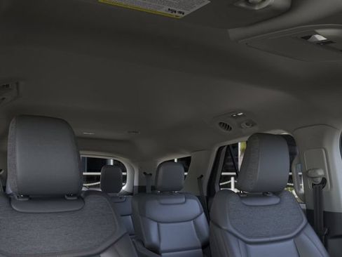 New 2026 Ford Explorer Active w/ Active Comfort Package RWD image 22