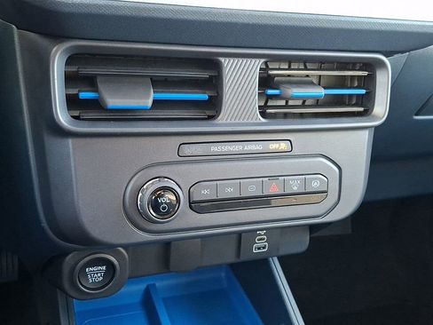 Used 2025 Ford Maverick XLT w/ XLT Luxury Package image 15