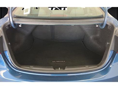 Used 2015 Hyundai Elantra Limited FWD image 27