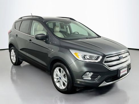 Used 2019 Ford Escape SEL AWD/4WD image 4
