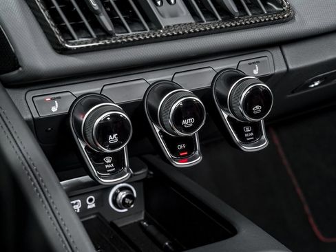 Used 2023 Audi R8 V10 GT image 25