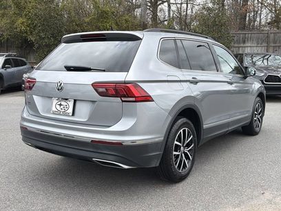 Used 2021 Volkswagen Tiguan SE