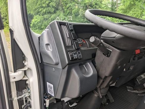 New 2025 Isuzu NQR RWD image 11