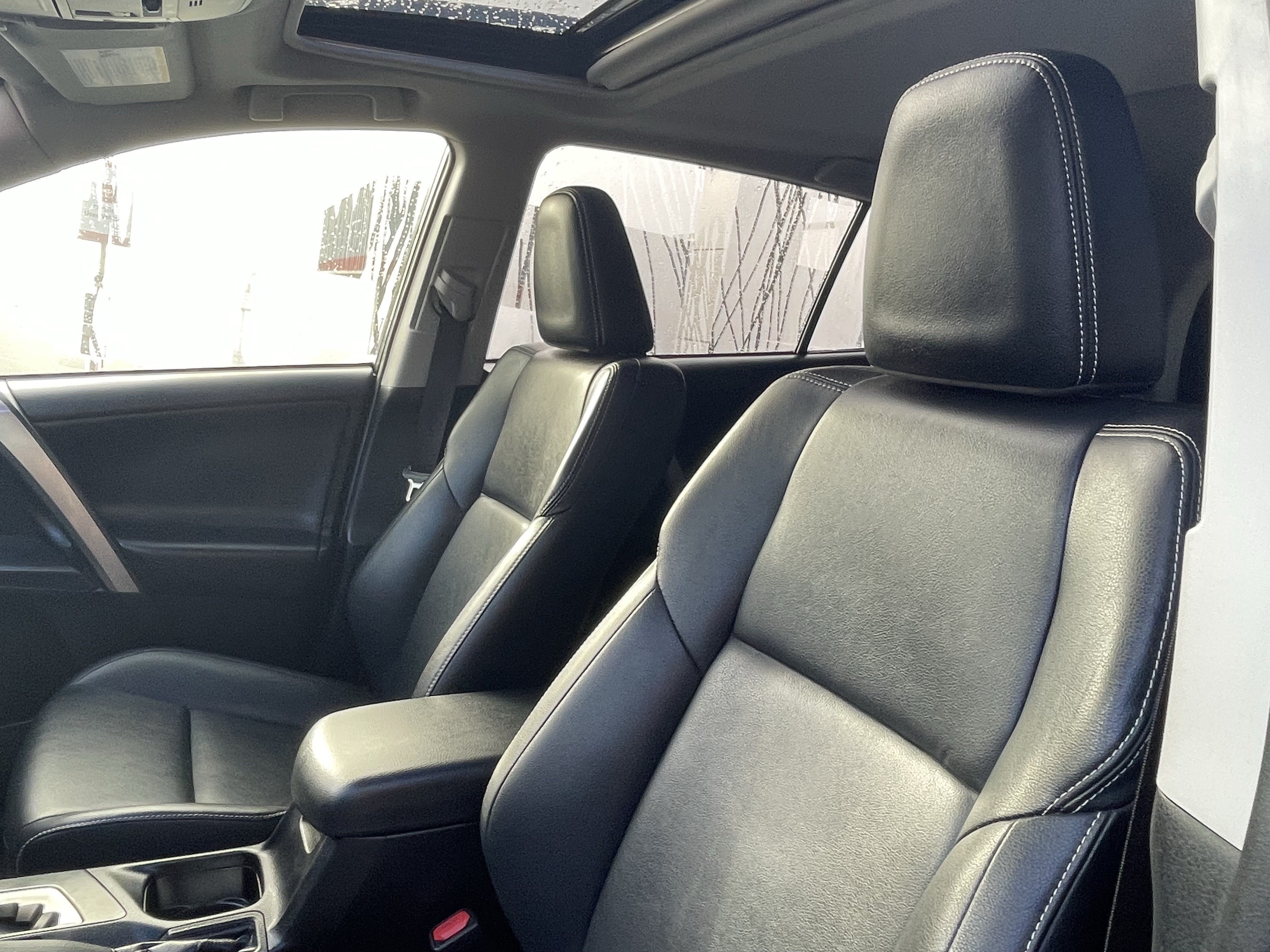 Certified 2017 Toyota RAV4 XLE AWD/4WD image 19