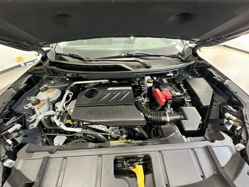 Used 2024 Nissan Rogue SV AWD/4WD image 34