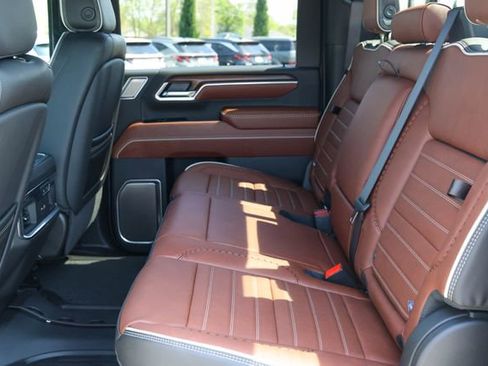 New 2026 GMC Sierra 2500 Denali Ultimate image 21