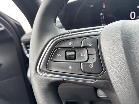 Used 2025 Buick Envista Preferred w/ Convenience I Package image 19