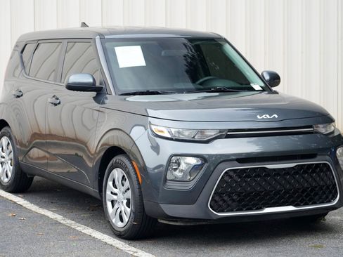 Used 2022 Kia Soul LX FWD image 43