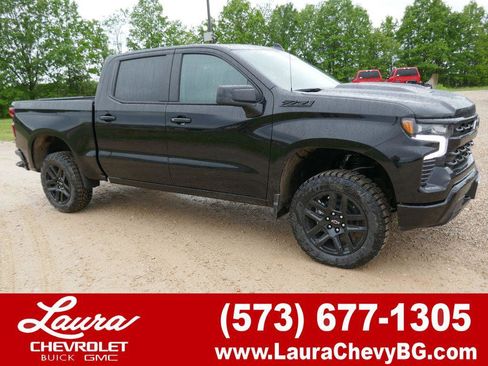 New 2026 Chevrolet Silverado 1500 LT Trail Boss AWD/4WD image 1