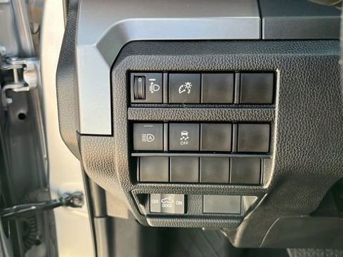 Used 2025 Toyota Tacoma SR5 RWD image 8