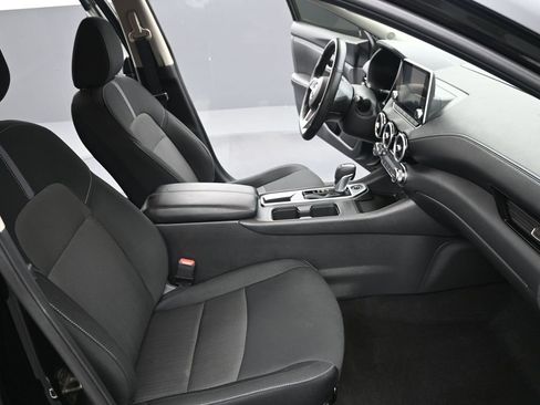 Used 2025 Nissan Sentra SV w/ All-Weather Package image 25