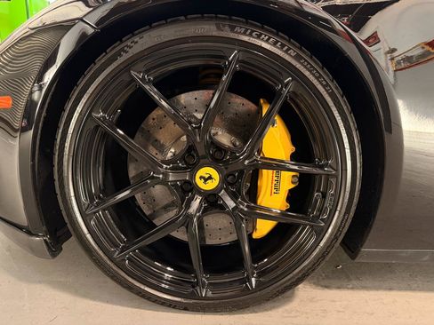Used 2012 Ferrari FF AWD/4WD image 15