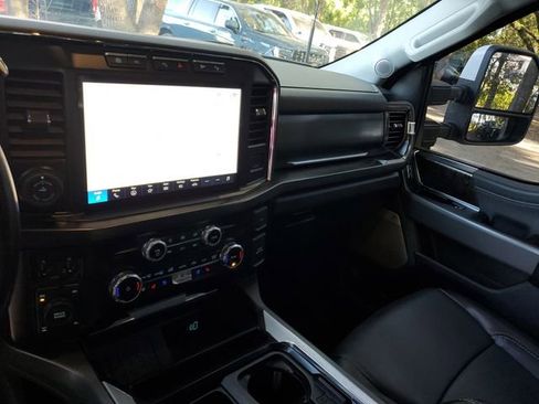 Used 2023 Ford F250 Lariat w/ Lariat Ultimate Package AWD/4WD image 27