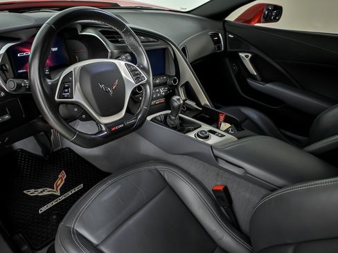 Used 2015 Chevrolet Corvette Z06 w/ Z07 Performance Package RWD image 21