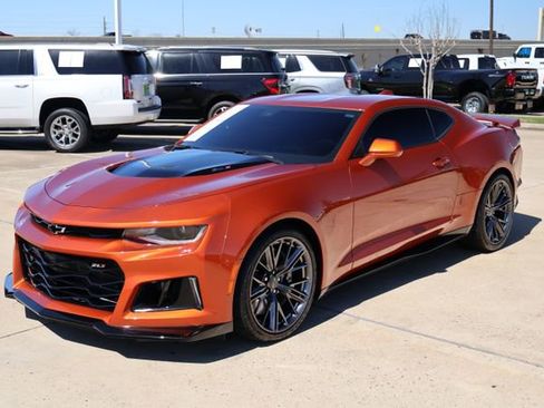 Used 2023 Chevrolet Camaro ZL1 image 3