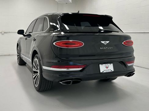 Used 2023 Bentley Bentayga AWD/4WD image 7