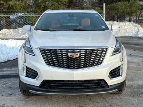 New 2025 Cadillac XT5 Premium Luxury image 2