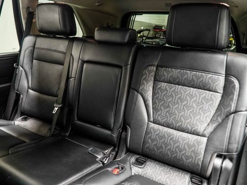 Used 2023 Toyota Sequoia Limited w/ Tow Technology Package AWD/4WD image 43