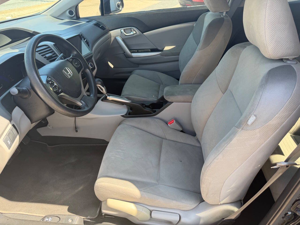 Used 2012 Honda Civic LX image 9