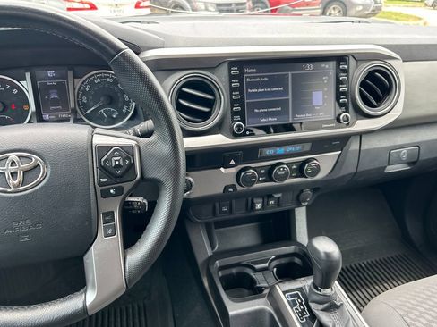 Used 2023 Toyota Tacoma SR5 RWD image 18