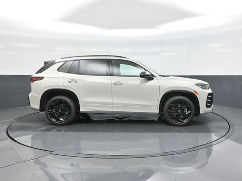 New 2026 Volkswagen Tiguan SE R-Line AWD/4WD image 8