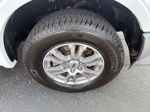 Used 2019 Ford F150 Lariat w/ Snow Plow Prep Package AWD/4WD image 7