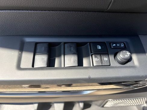 New 2026 Toyota Tundra Limited AWD/4WD image 43