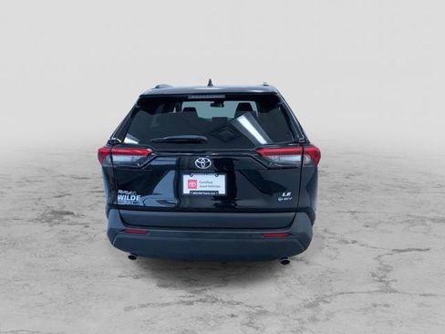Certified 2025 Toyota RAV4 LE AWD/4WD image 8