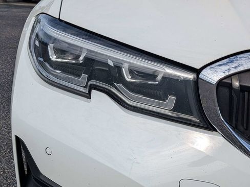 Used 2020 BMW 330i Sedan w/ Convenience Package RWD image 13