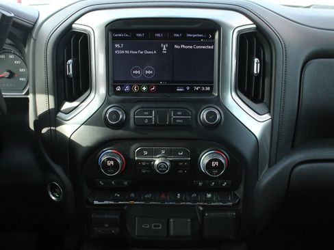 Used 2019 Chevrolet Silverado 1500 LTZ w/ LTZ Texas Edition AWD/4WD image 20