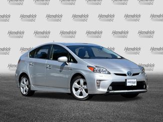 Used 2015 Toyota Prius Five FWD video 2
