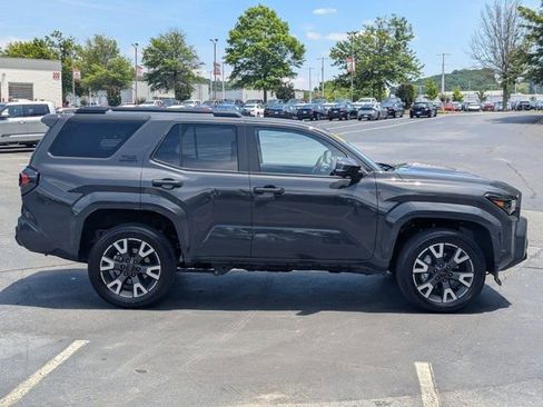 Used 2025 Toyota 4Runner TRD Sport Premium w/ Tow Technology Package AWD/4WD image 8