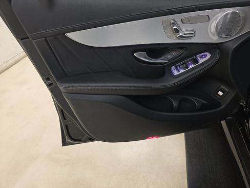 Used 2020 Mercedes-Benz GLC 300 4MATIC Coupe image 7