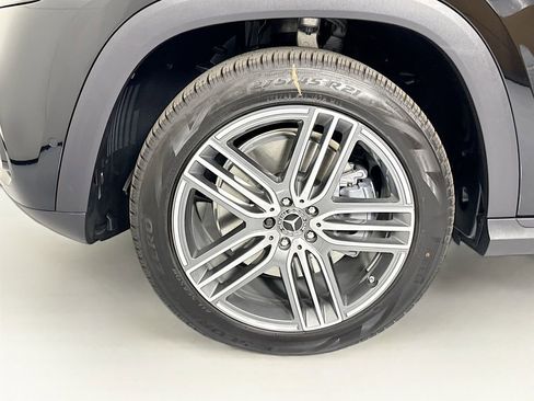 New 2026 Mercedes-Benz GLS 450 4MATIC image 31