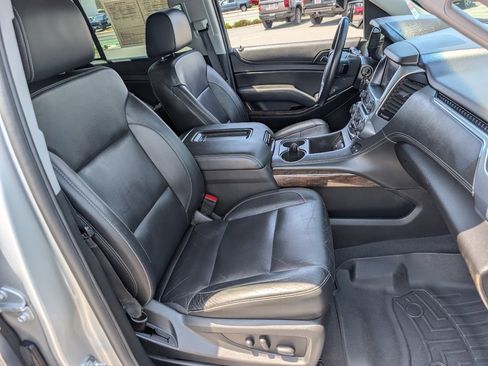 Used 2019 Chevrolet Tahoe LT RWD image 9