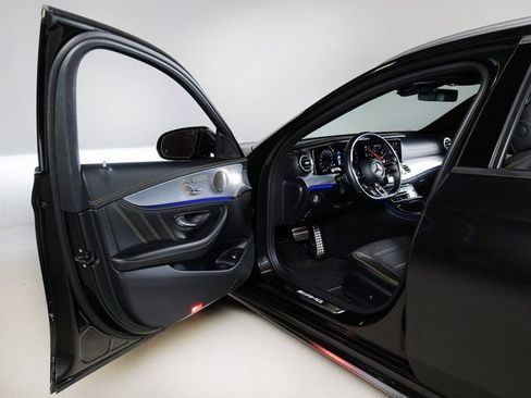 Used 2021 Mercedes-Benz E 63 AMG S image 27