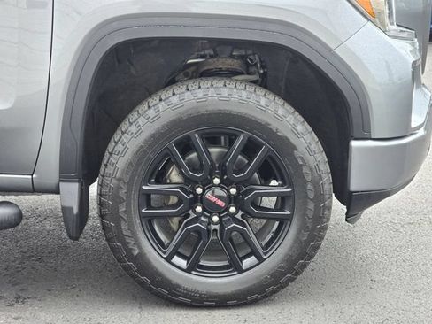 Used 2020 GMC Sierra 1500 Elevation w/ Elevation Value Package AWD/4WD image 11