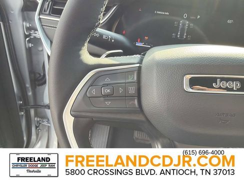 New 2025 Jeep Grand Cherokee Laredo X w/ Luxury Tech Group I image 24