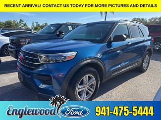 Certified 2022 Ford Explorer XLT image 1