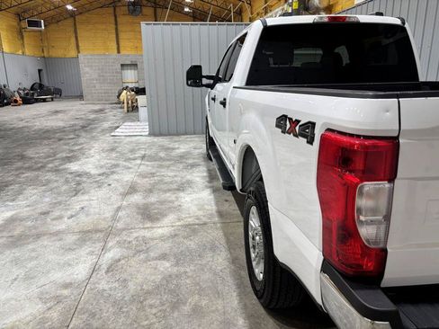 Used 2021 Ford F250 XL w/ STX Appearance Package AWD/4WD image 9