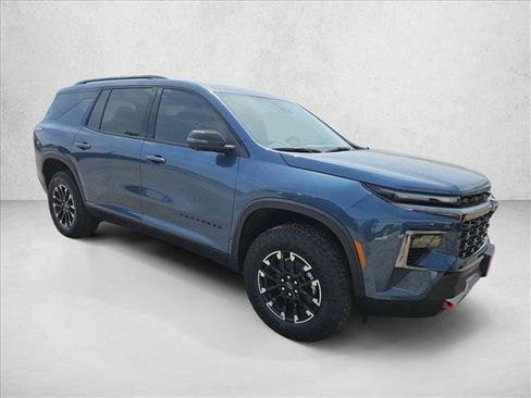 New 2026 Chevrolet Traverse Z71 w/ Enhanced Driving Package image 2