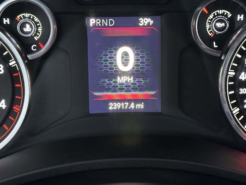 Used 2024 RAM 2500 Big Horn image 25