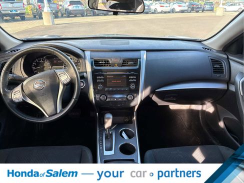 Used 2015 Nissan Altima 2.5 SV image 17
