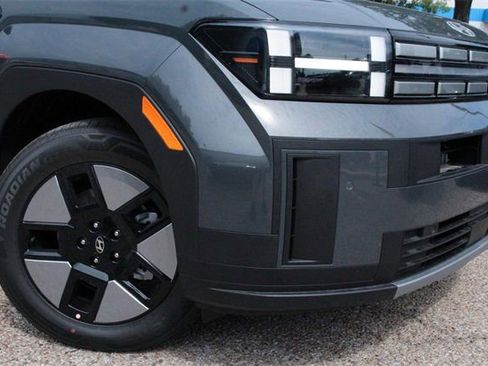 New 2026 Hyundai Santa Fe SE image 2