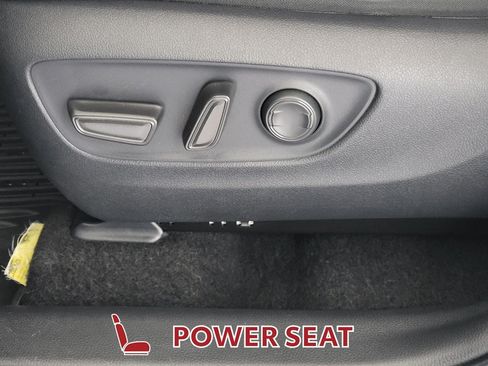 Certified 2025 Toyota RAV4 XLE w/ Convenience Package AWD/4WD image 15